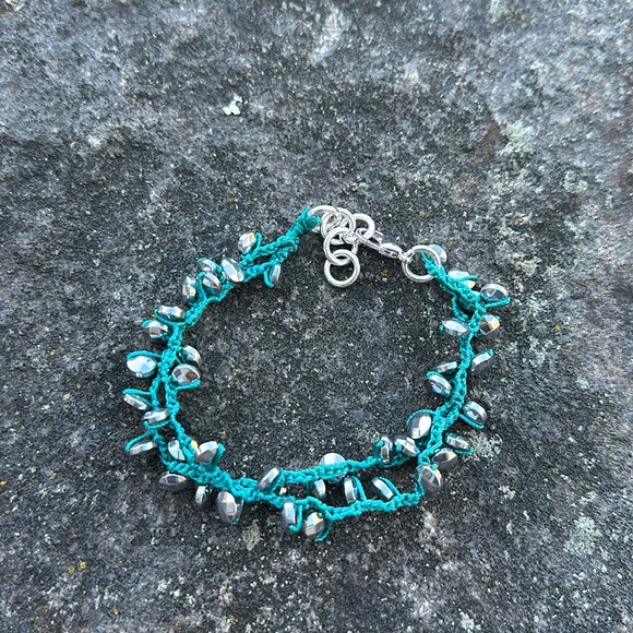 Hematite charm bracelet - Picture 6 of 9